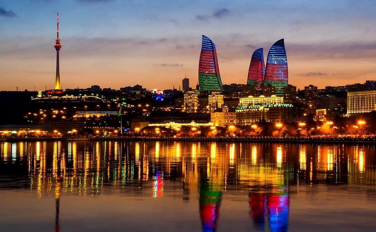 Central Baku Luxury Boulivard Apartment 0*,